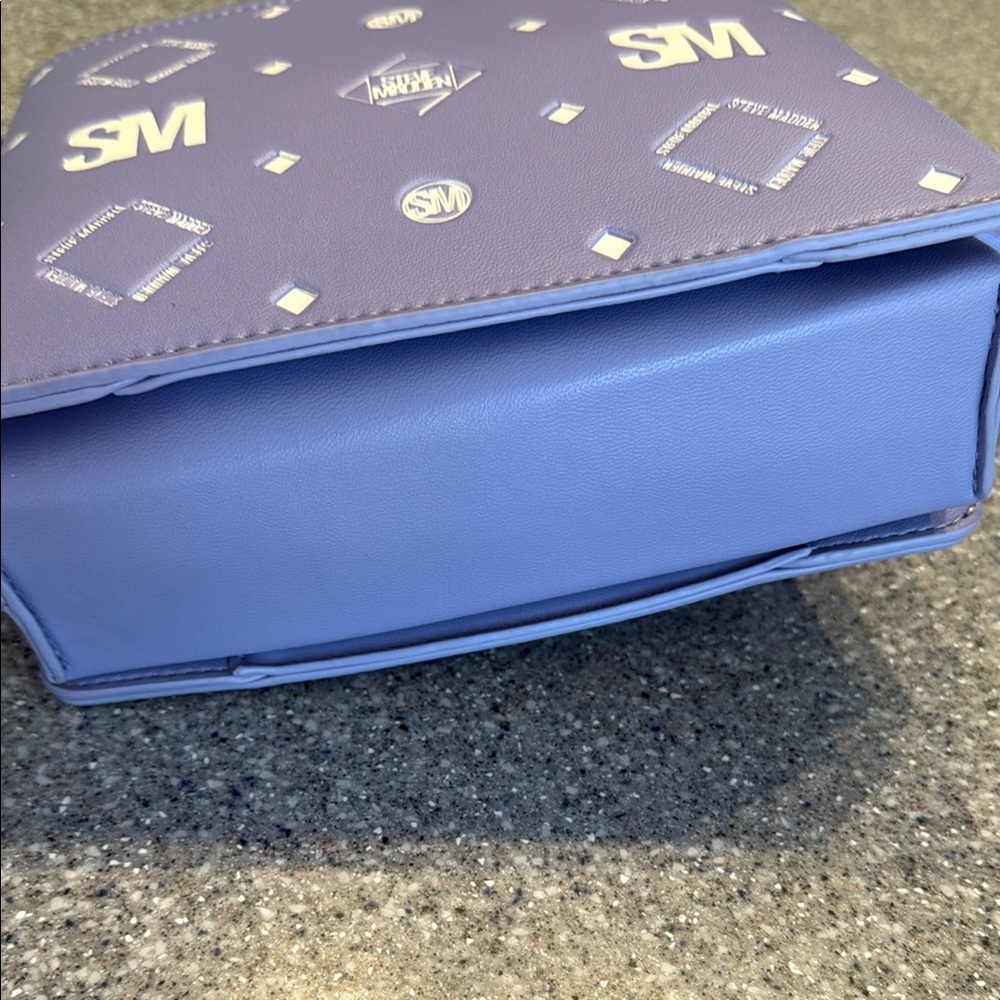 Steve Madden Lavender Crossbody Bag with Pouch - Picture 9 of 10